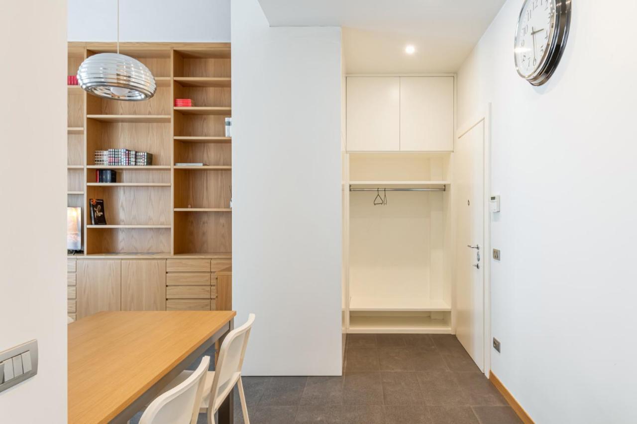 Easylife - Elegante Dimora Due Passi Dal Duomo Appartement Milaan Buitenkant foto