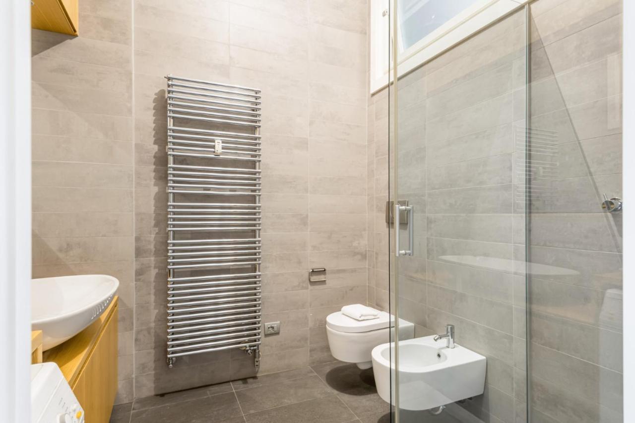 Easylife - Elegante Dimora Due Passi Dal Duomo Appartement Milaan Buitenkant foto