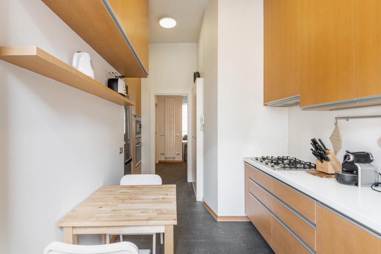 Easylife - Elegante Dimora Due Passi Dal Duomo Appartement Milaan Buitenkant foto