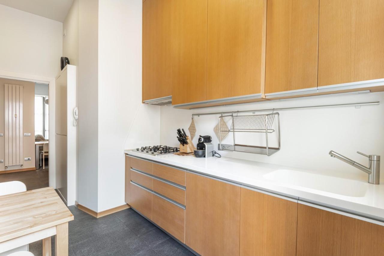 Easylife - Elegante Dimora Due Passi Dal Duomo Appartement Milaan Buitenkant foto
